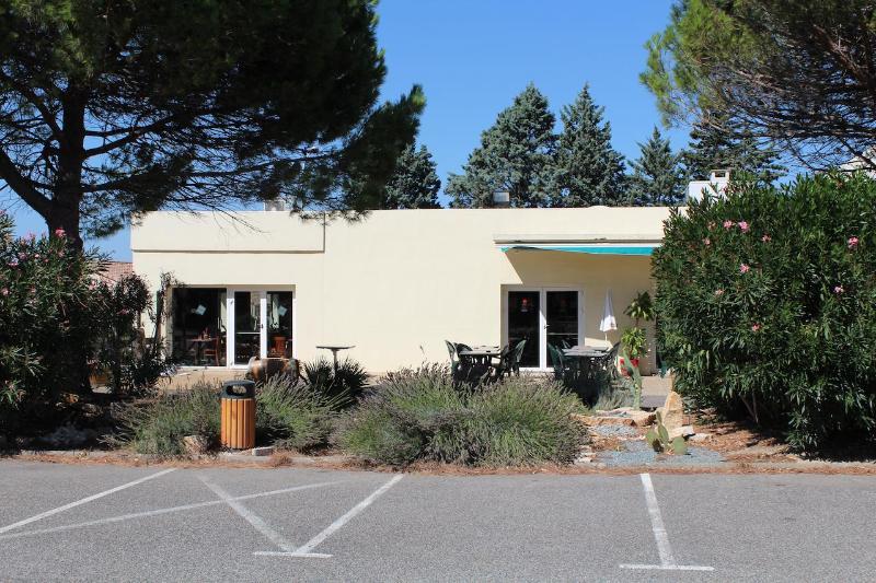 Готель Ibis Carcassonne Est La Cite Екстер'єр фото