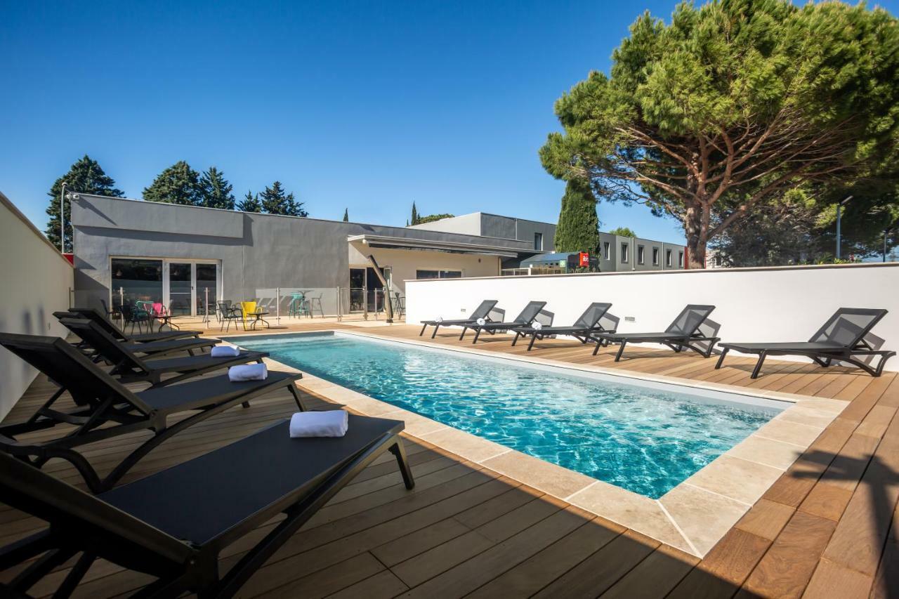 Готель Ibis Carcassonne Est La Cite Екстер'єр фото